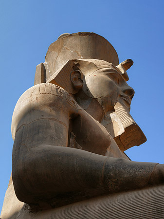 Statuen am Luxor Tempel Foto 