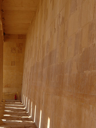 Eingang zu Tempel der Hatschepsut Foto 