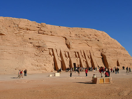 Tempel mit Himmel Foto 