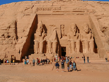 Tempel mit Himmel Fotos