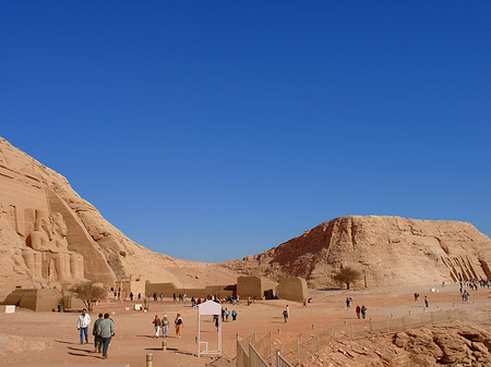 Tempel mit Himmel