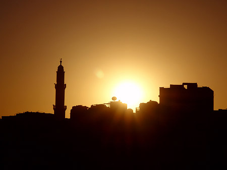 Sonnenuntergang über der Stadt