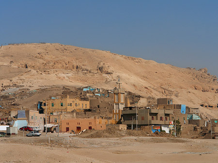 Foto Fahrt zu den Kolossen von Memnon - 