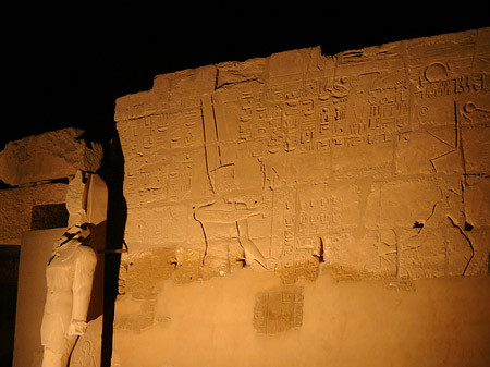 Foto Karnak Tempel bei Nacht