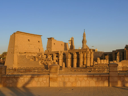 Foto Luxor Tempel bei Sonnenuntergang