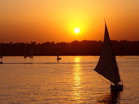 Fotos Schöner Sonnenuntergang | Luxor