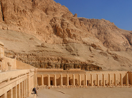 Foto Eingang zu Tempel der Hatschepsut